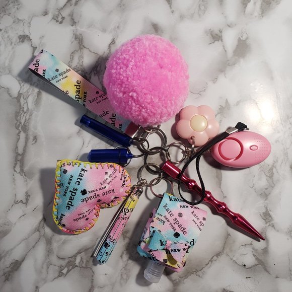 Emergency Keychain - Picture 1 of 8
